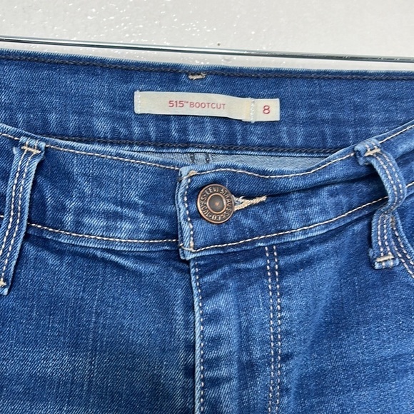 Levi's 515 Medium Wash Bootcut Jeans Women's Sz 8 T-12 - Picture 2 of 6